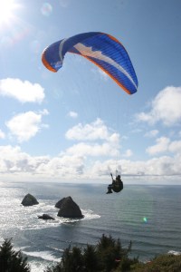 Paraglider launch from Maxwell Mtn by Bob Reed